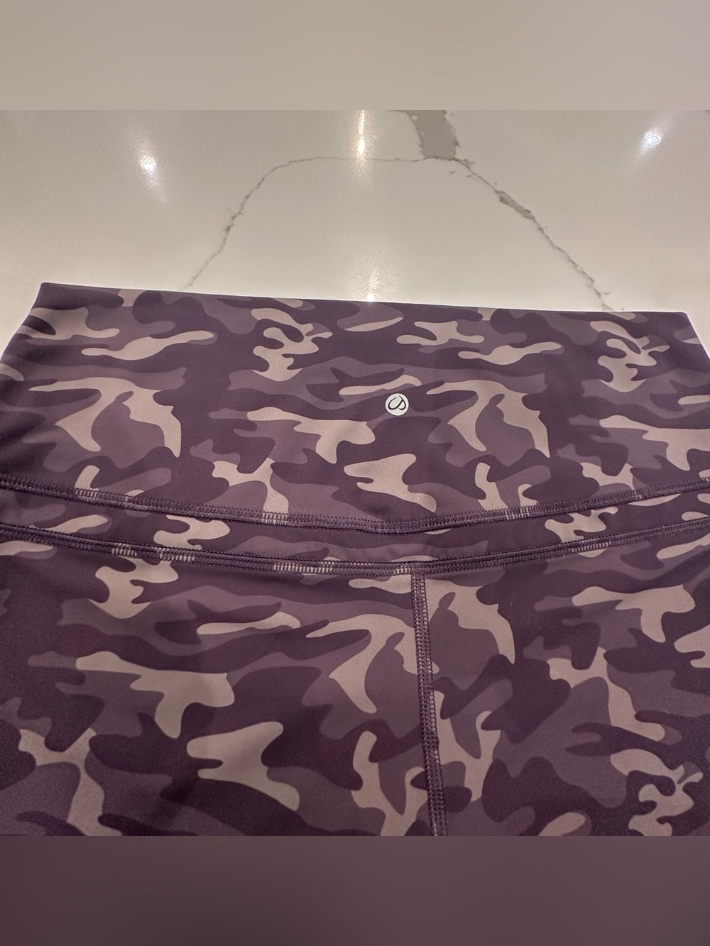 CRZ Yoga Butterluxe Pink Purple Camo Leggings Womens M Buttery Workout Athletic - Picture 4 of 8